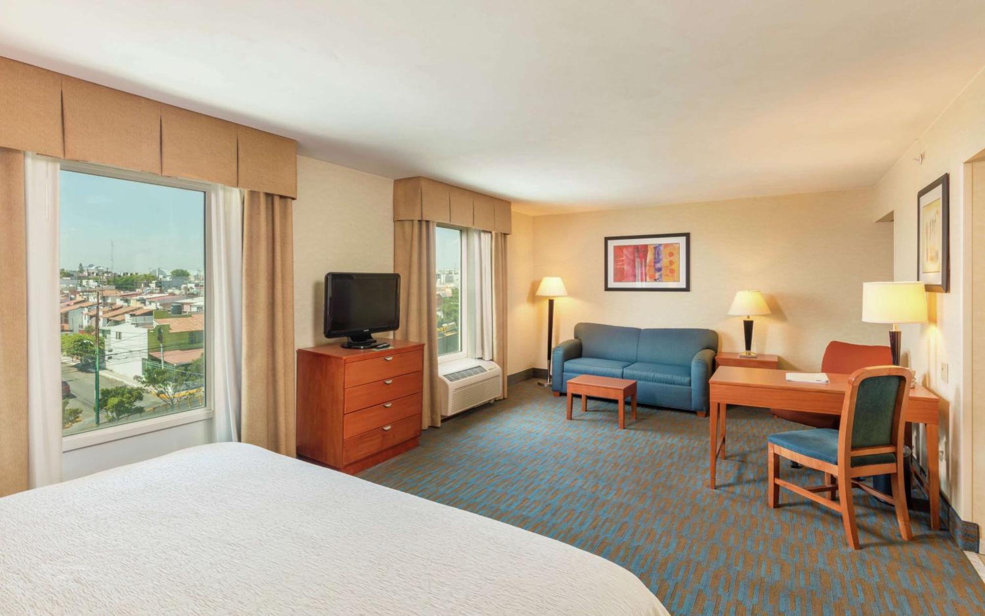 Hampton By Hilton Tecnologico