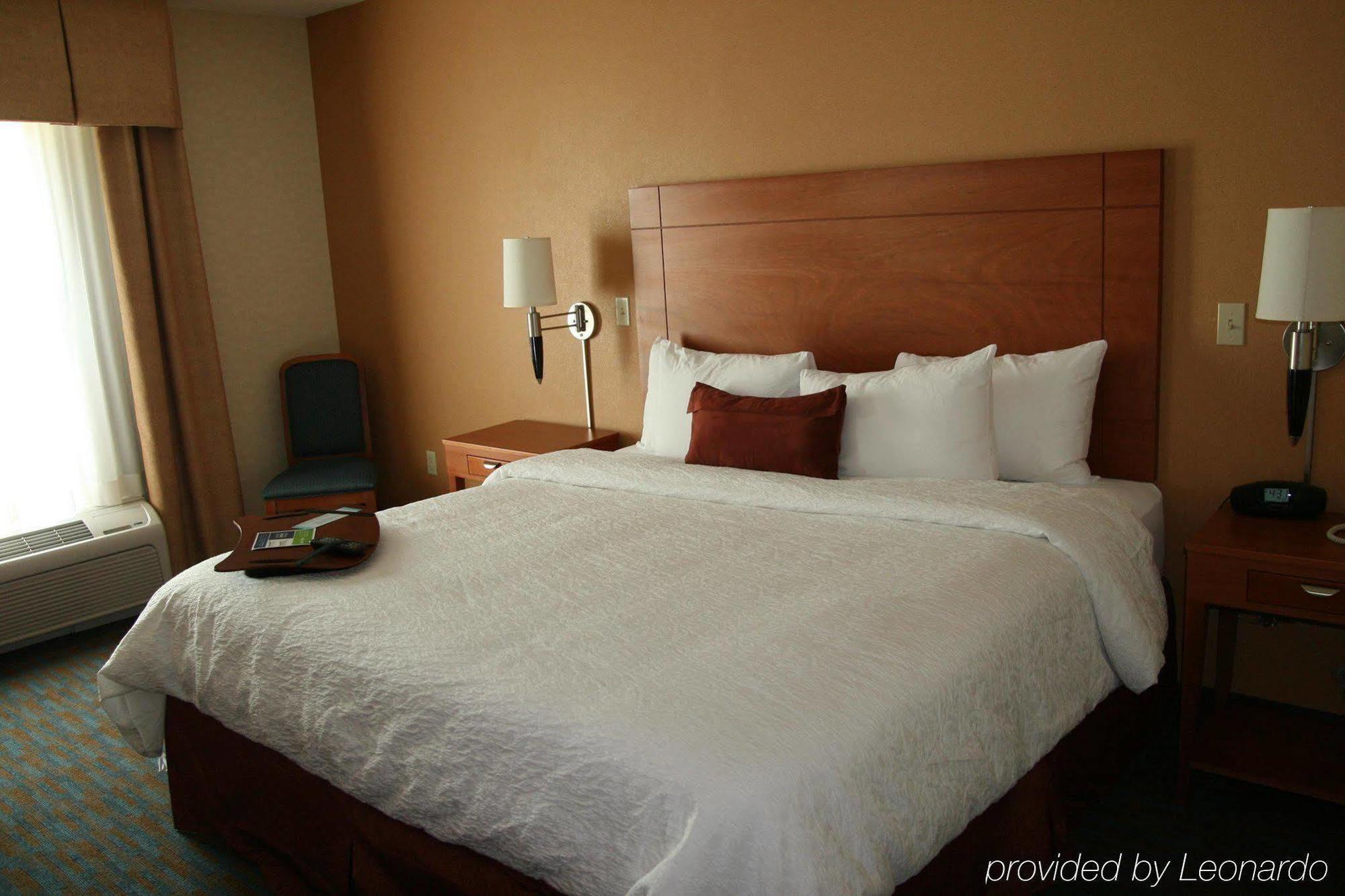 Hotel Hampton By Hilton Tecnologico